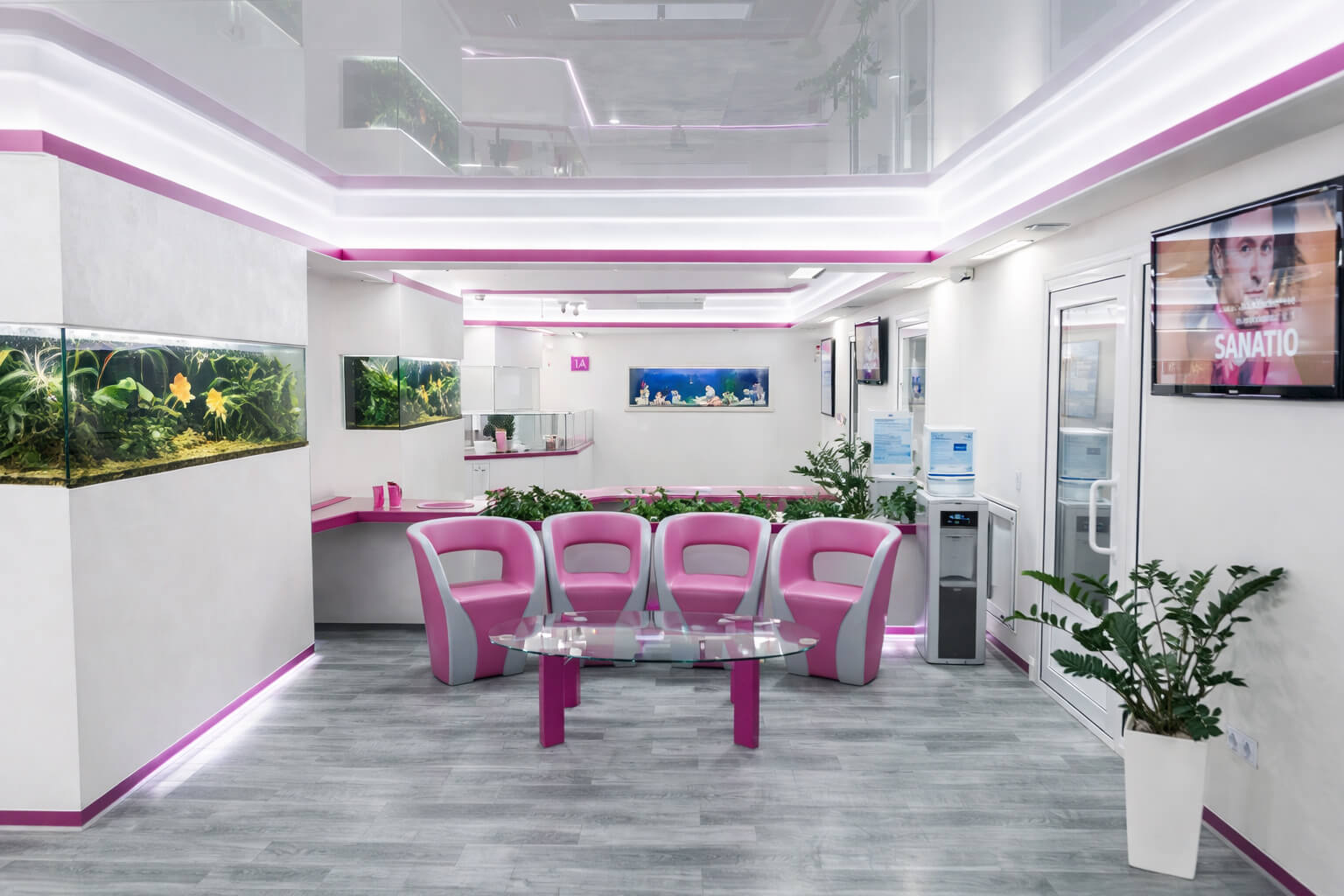 Обладнання клініки SANATIO